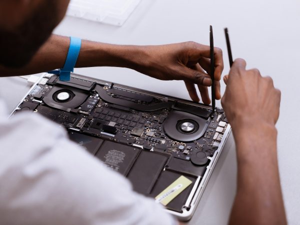 revendo-KhnRiIAgvsI-unsplash